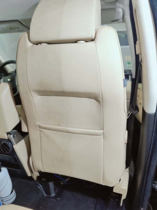 Dieptereiniging Leer